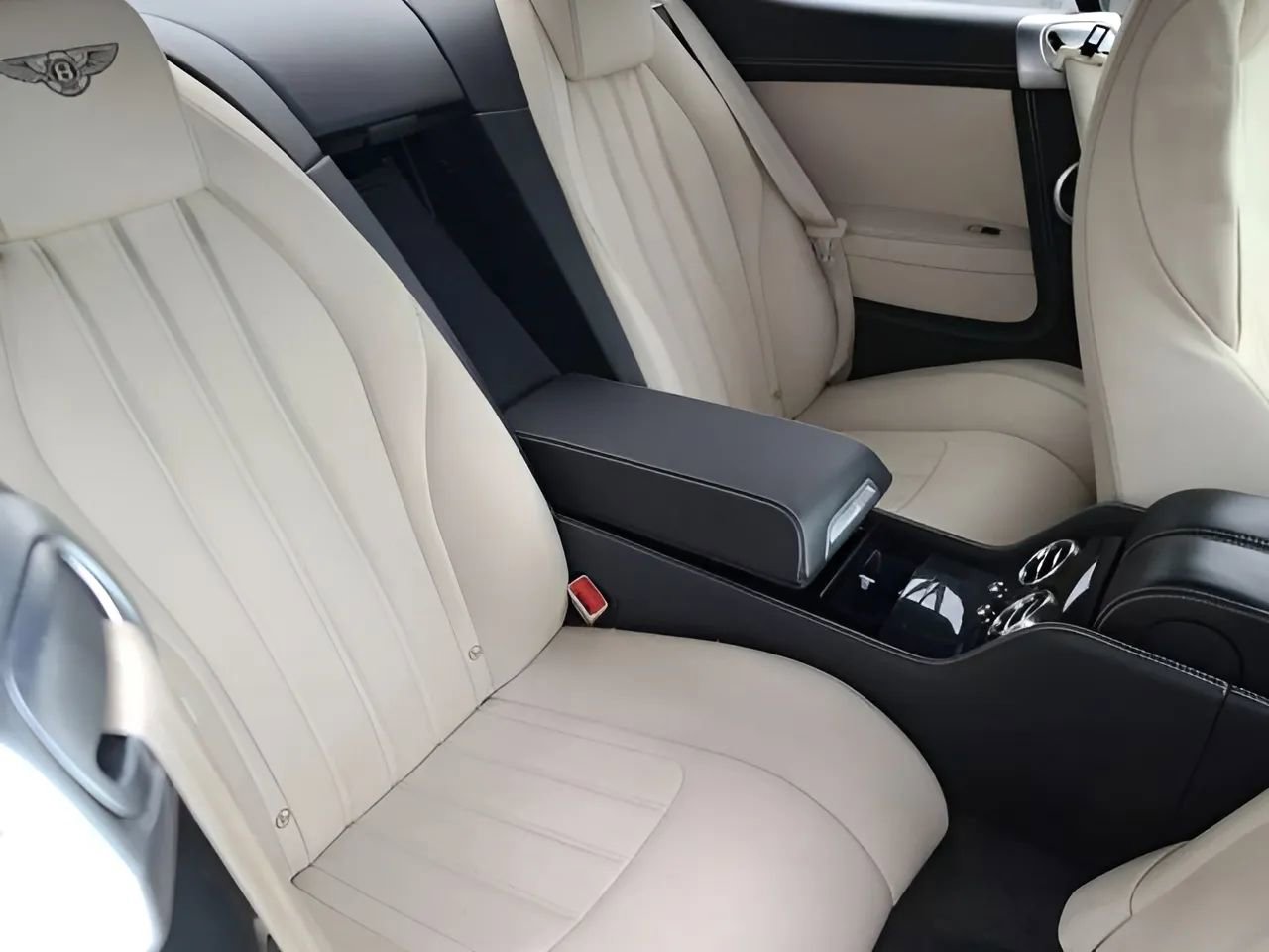 Used 2013 Bentley Continental GT image 18