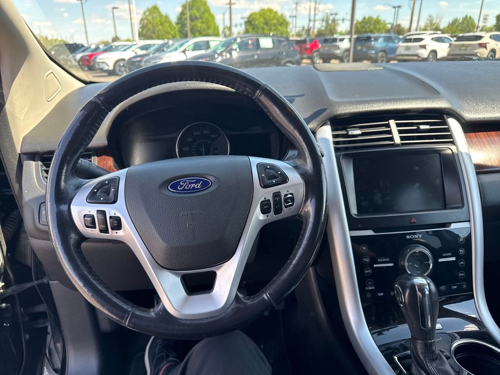 Used 2013 Ford Edge Limited AWD/4WD image 12