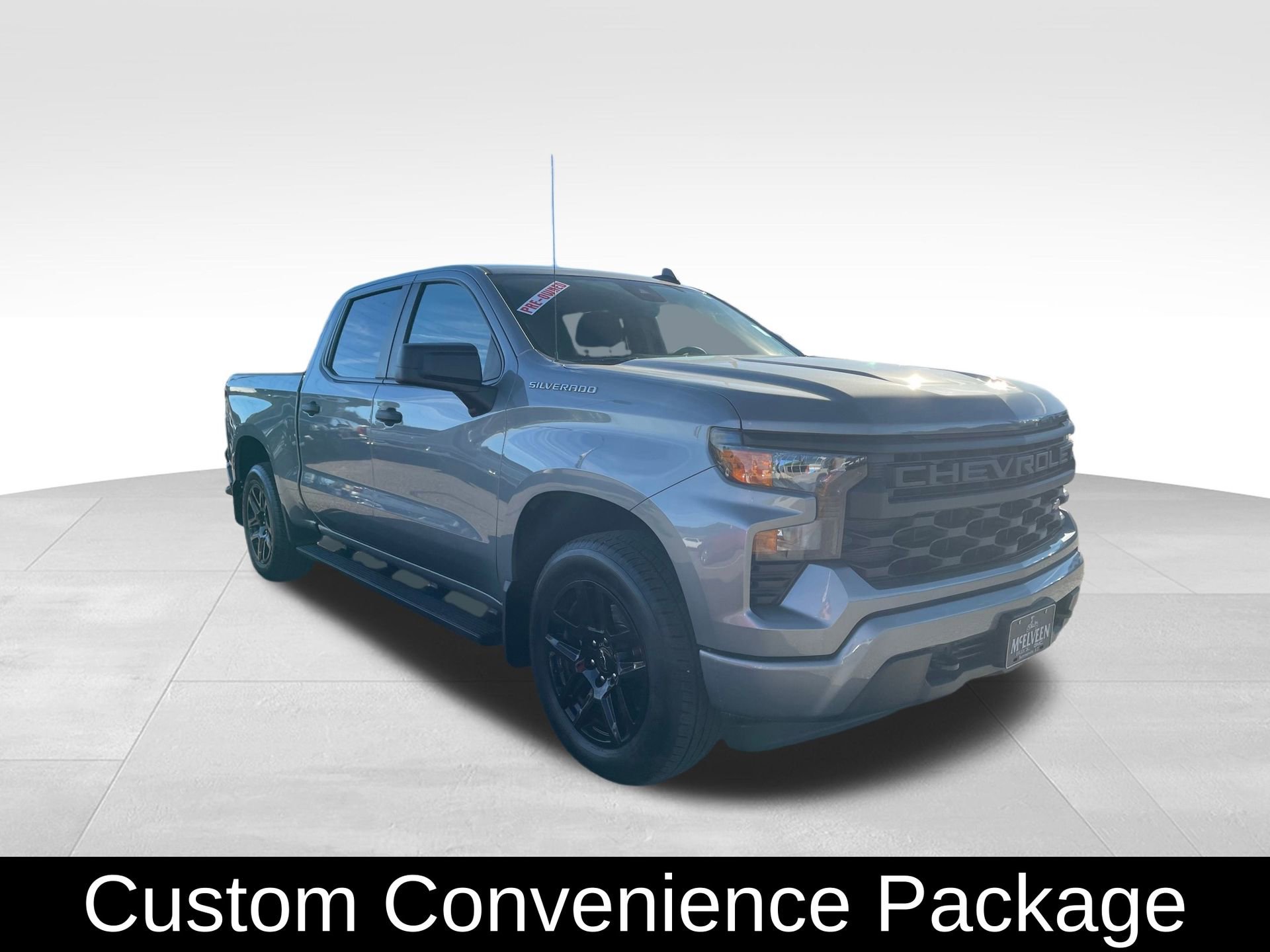 Used 2023 Chevrolet Silverado 1500 Custom image 3