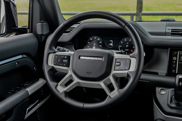 Used 2024 Land Rover Defender 110 S AWD/4WD image 23