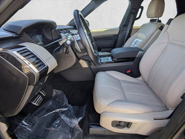 Used 2019 Land Rover Discovery HSE AWD/4WD image 17