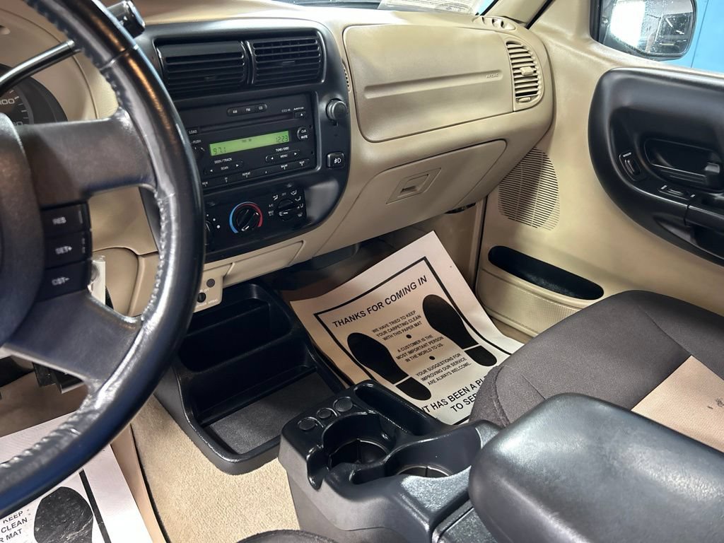 Used 2004 Ford Ranger XLT AWD/4WD image 26