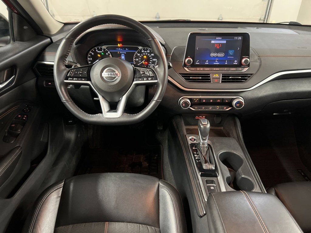 Used 2021 Nissan Altima 2.5 SR w/ SR Premium Package image 8
