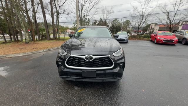 Used 2024 Toyota Highlander LE image 6