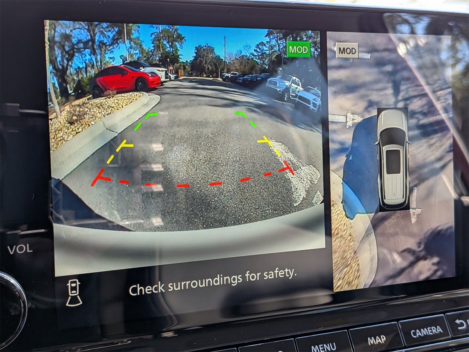 Used 2022 Nissan Pathfinder SL w/ SL Black Package image 30