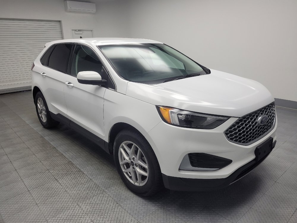 Used 2023 Ford Edge SEL image 13