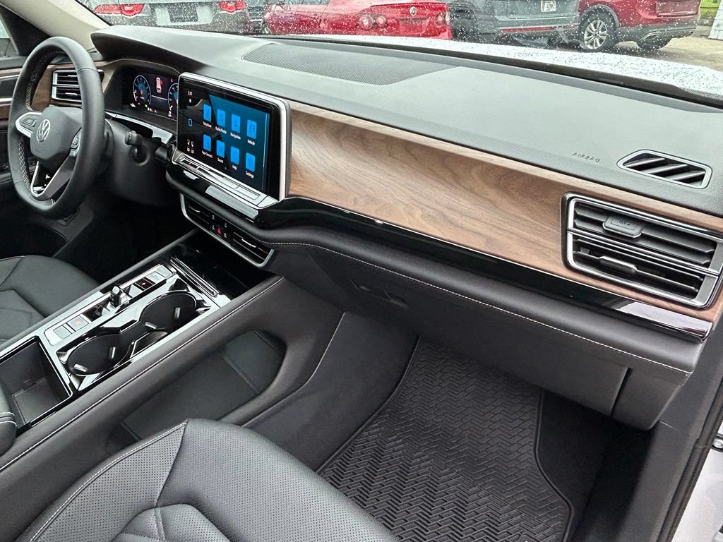 Certified 2026 Volkswagen Atlas SE FWD image 34