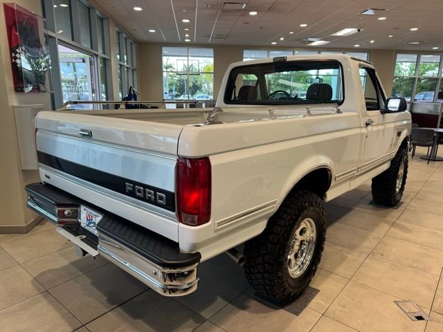 Used 1993 Ford F150 XL AWD/4WD image 6