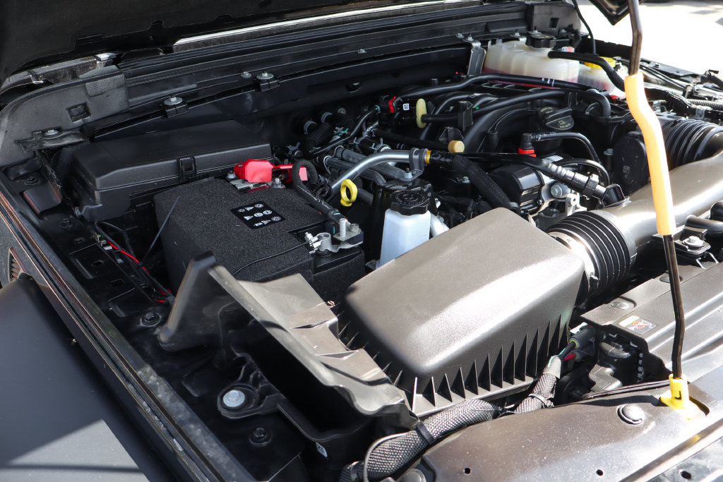 Used 2023 Jeep Wrangler Unlimited Sport AWD/4WD image 12