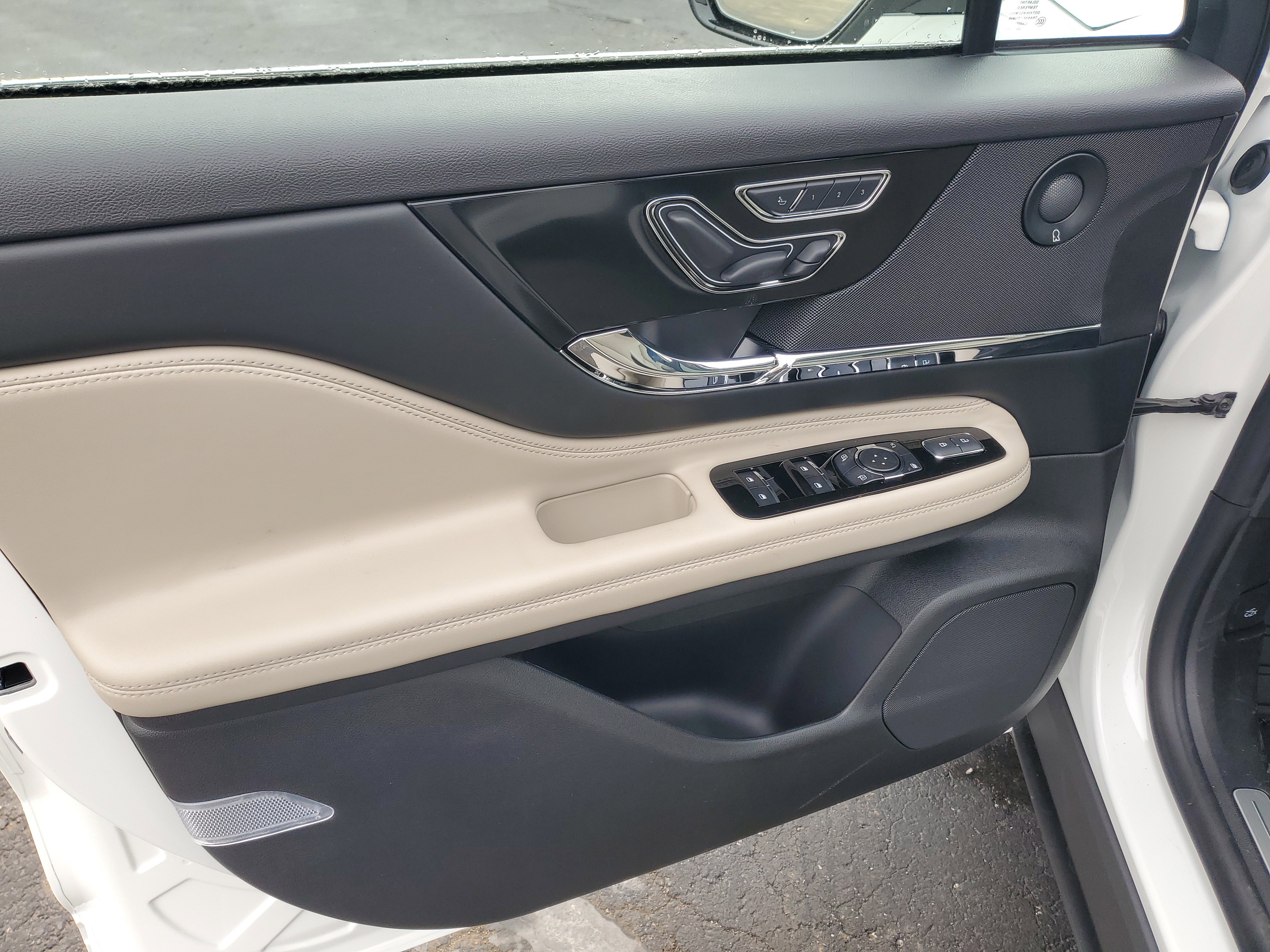 New 2026 Lincoln Corsair Grand Touring image 8