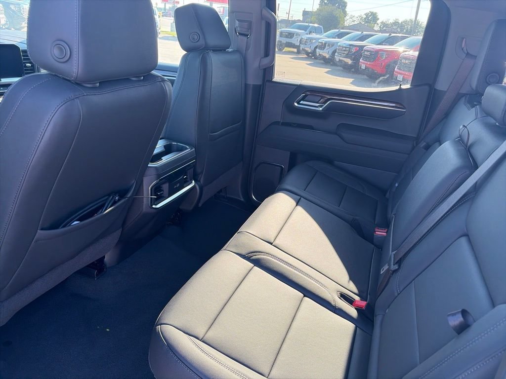New 2026 GMC Sierra 1500 Elevation w/ Elevation Premium Package AWD/4WD image 11