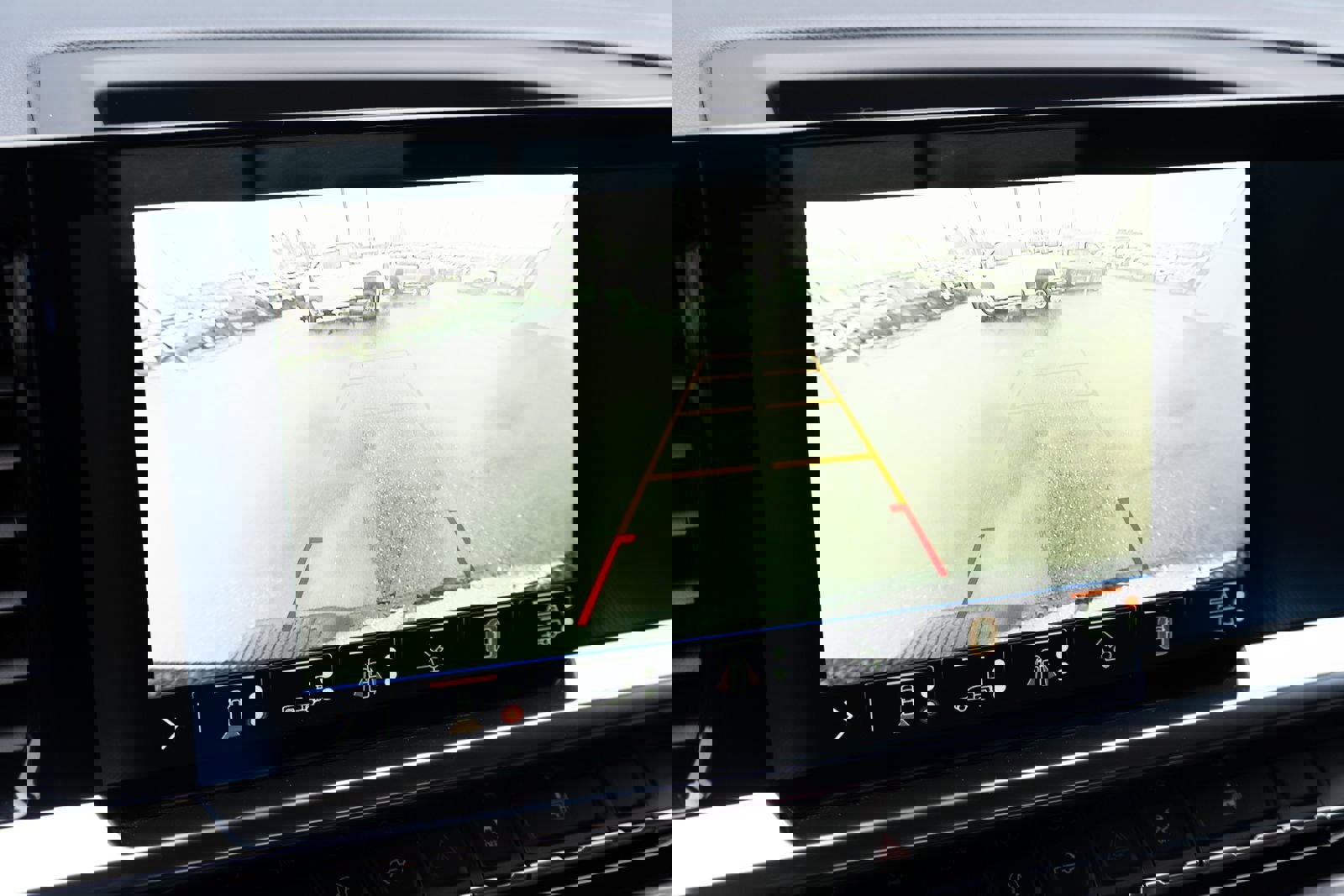 Used 2024 Chevrolet Silverado 1500 High Country w/ Technology Package image 4