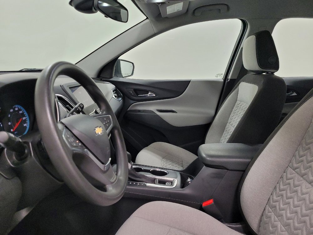 Used 2022 Chevrolet Equinox LS AWD/4WD image 17