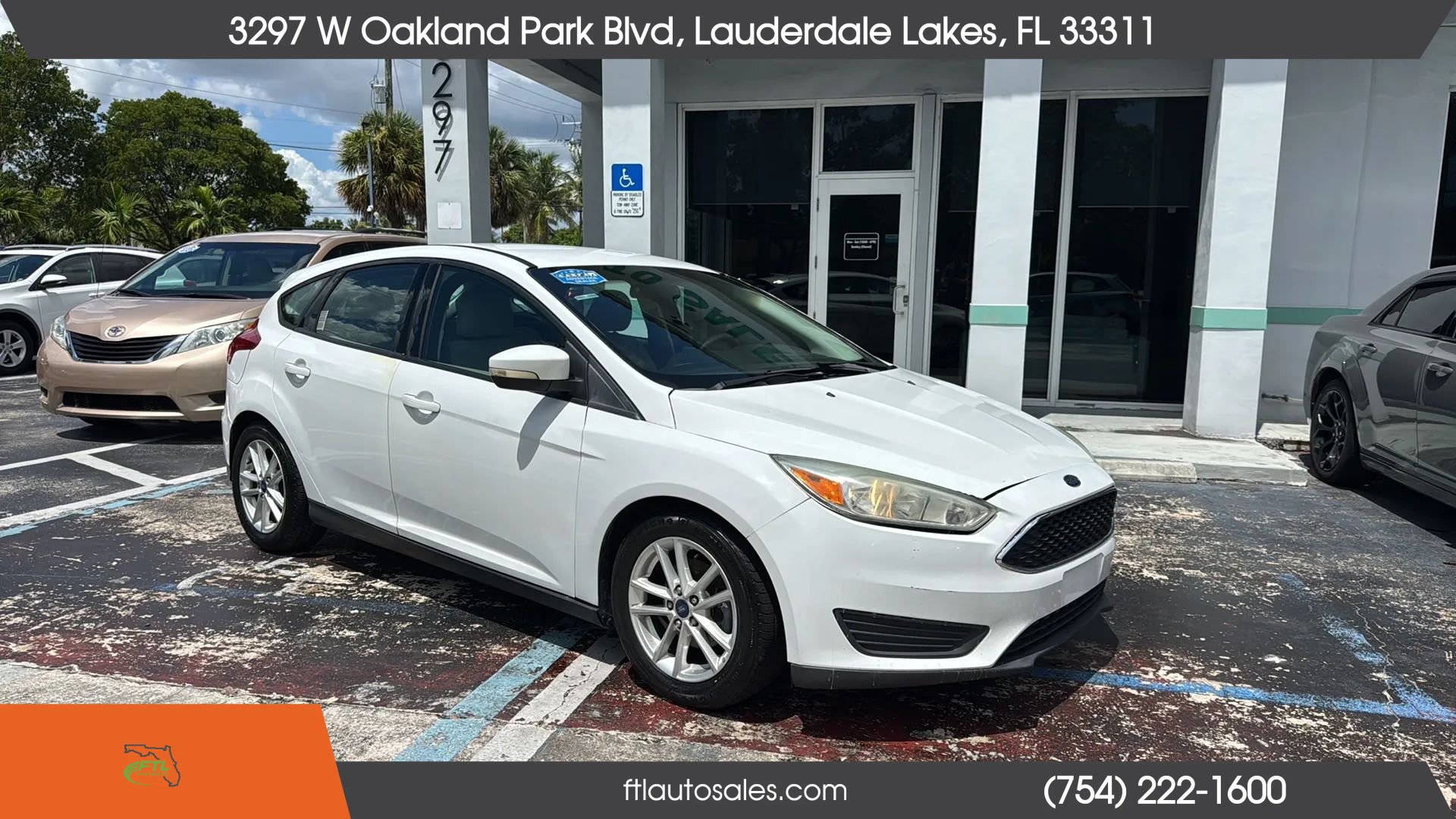 Used 2016 Ford Focus SE FWD image 3