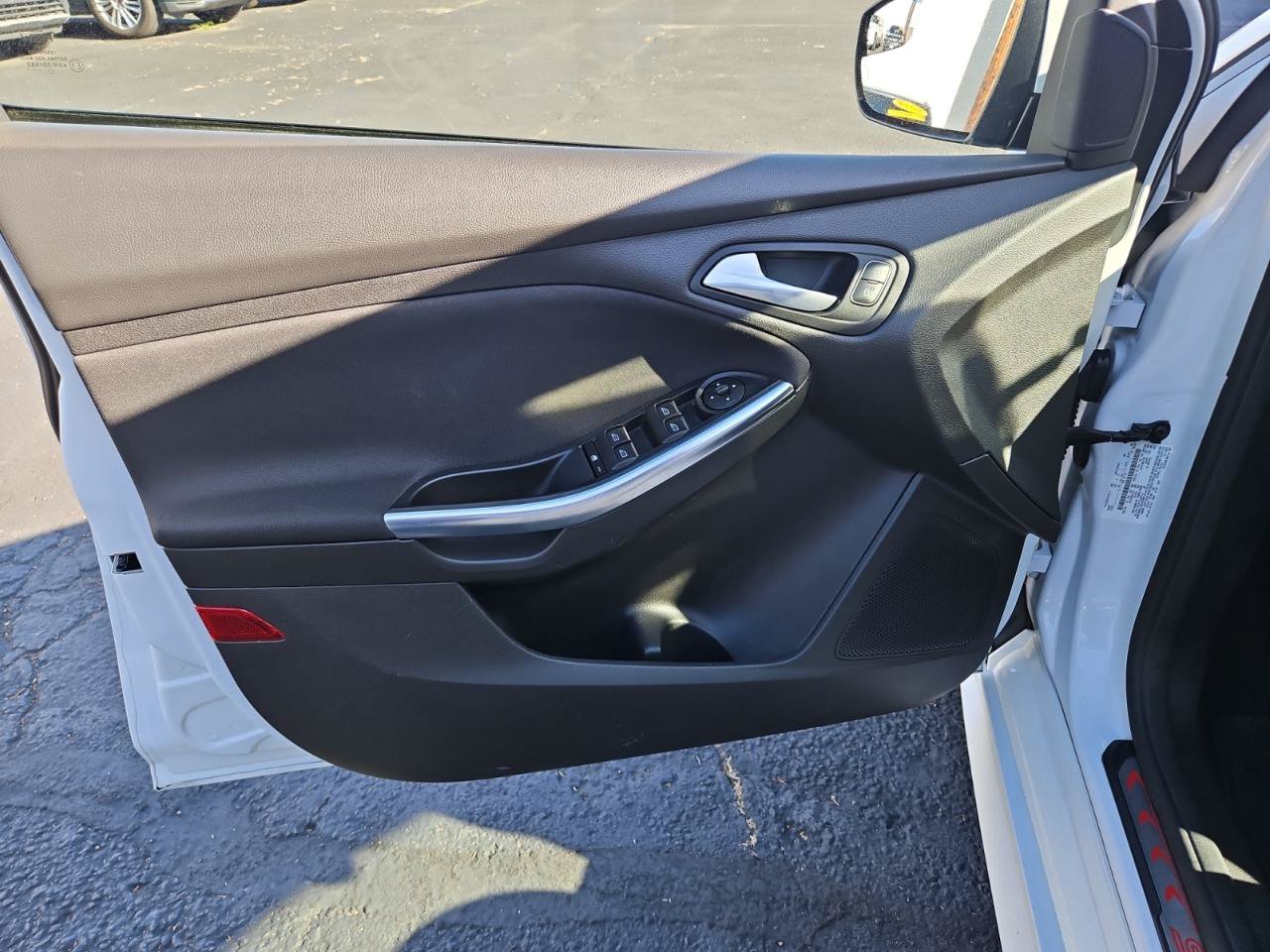 Used 2018 Ford Focus ST FWD image 20