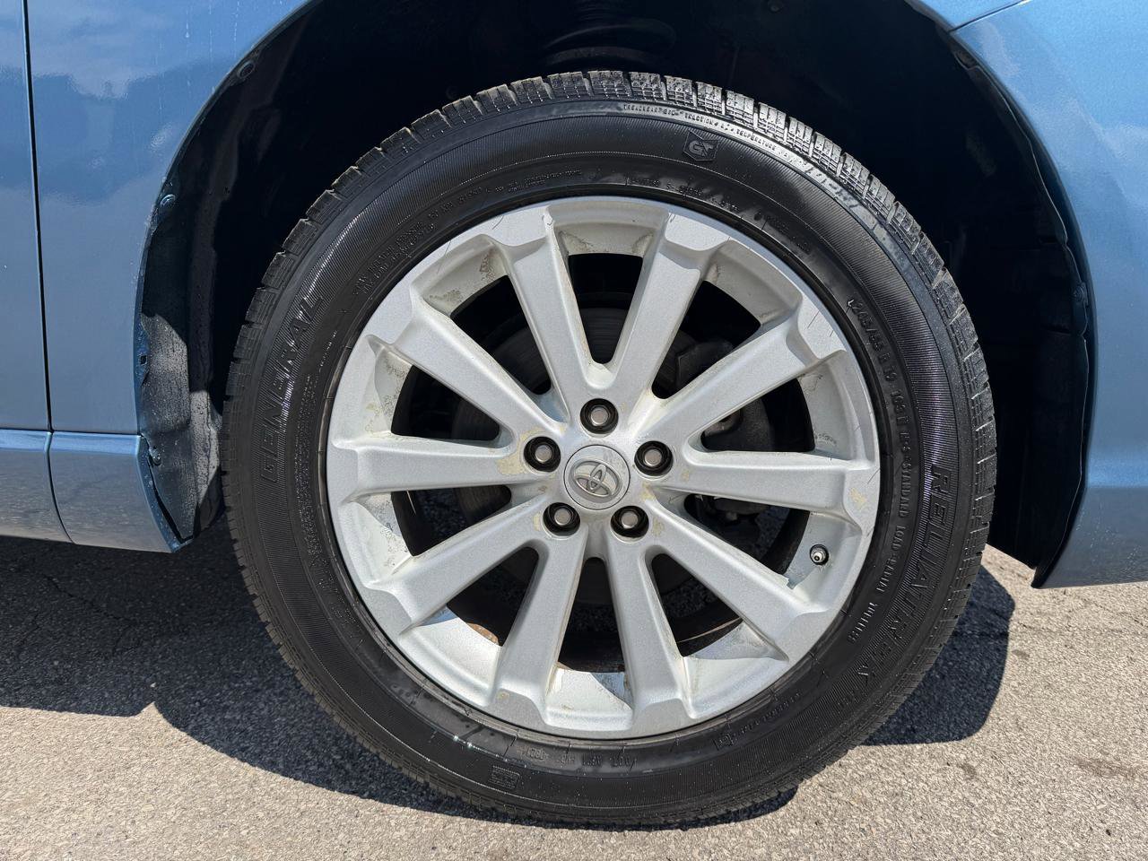 Used 2009 Toyota Venza FWD image 12