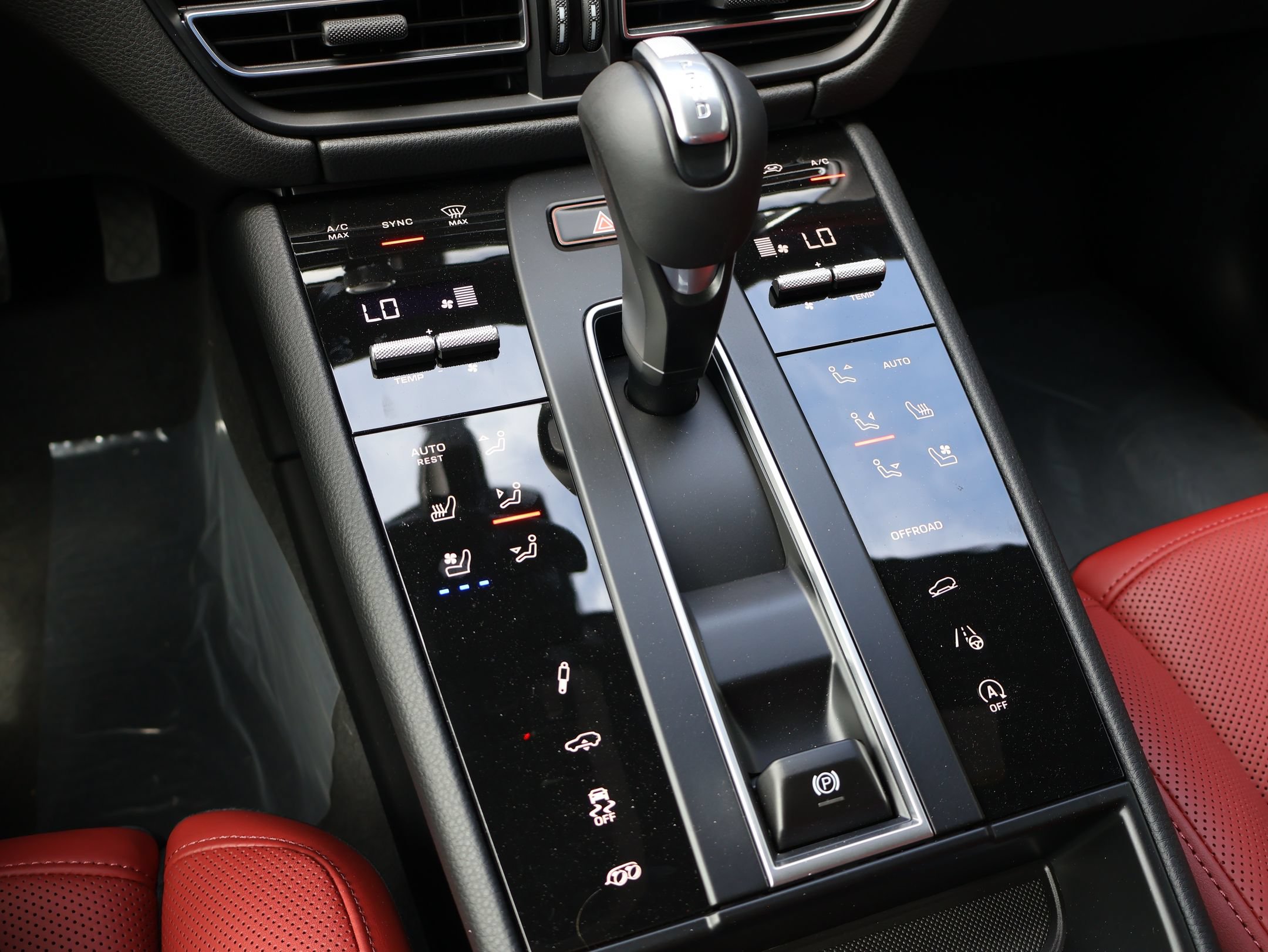 New 2026 Porsche Macan S AWD/4WD image 25