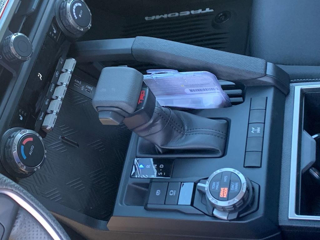 New 2025 Toyota Tacoma TRD Off-Road image 23