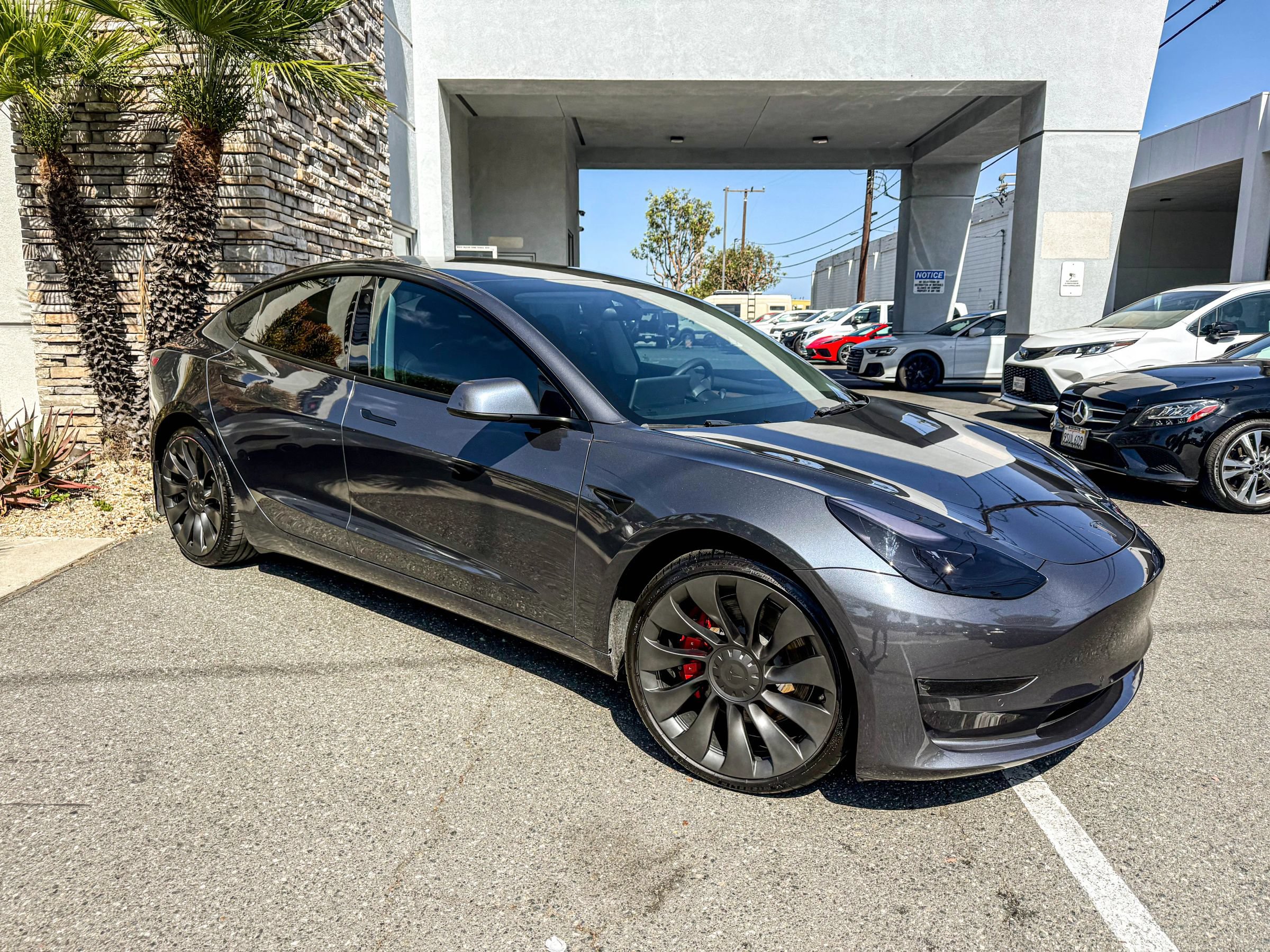 Used 2022 Tesla Model 3 Performance AWD/4WD image 2
