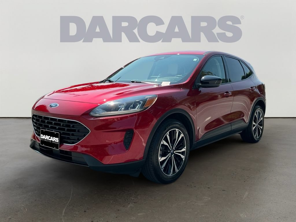 Used 2022 Ford Escape SE w/ SE Sport Appearance Package AWD/4WD image 3