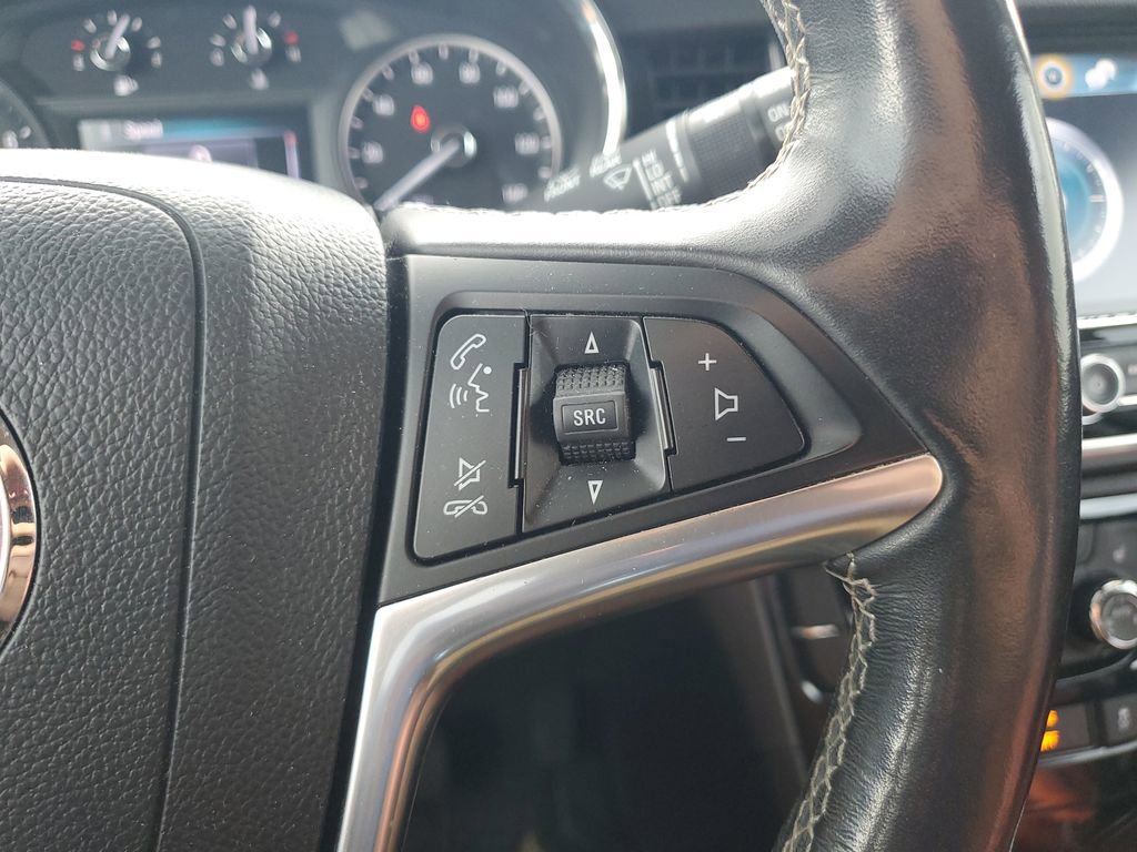 Used 2019 Buick Encore Essence FWD image 20