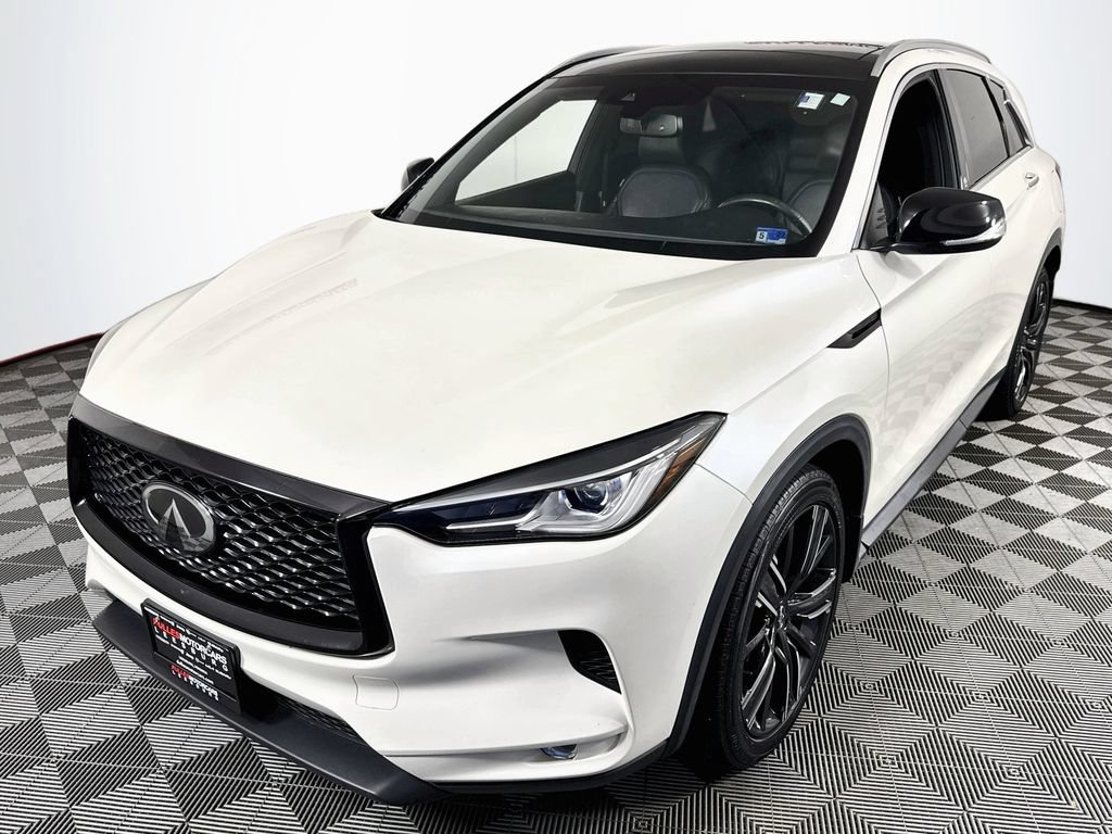 Used 2022 INFINITI QX50 Luxe w/ Appearance Package AWD/4WD image 3
