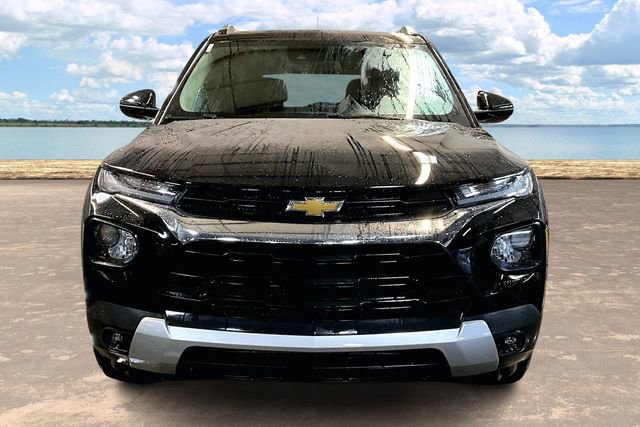 Used 2023 Chevrolet TrailBlazer LT image 2