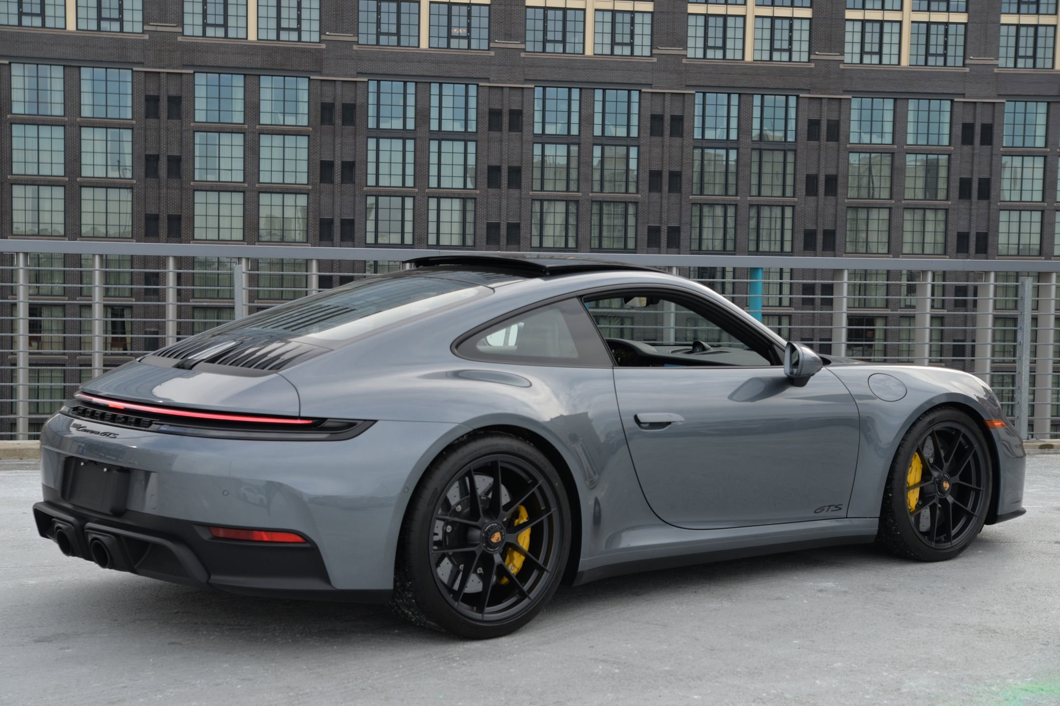 Certified 2025 Porsche 911 Carrera GTS image 9