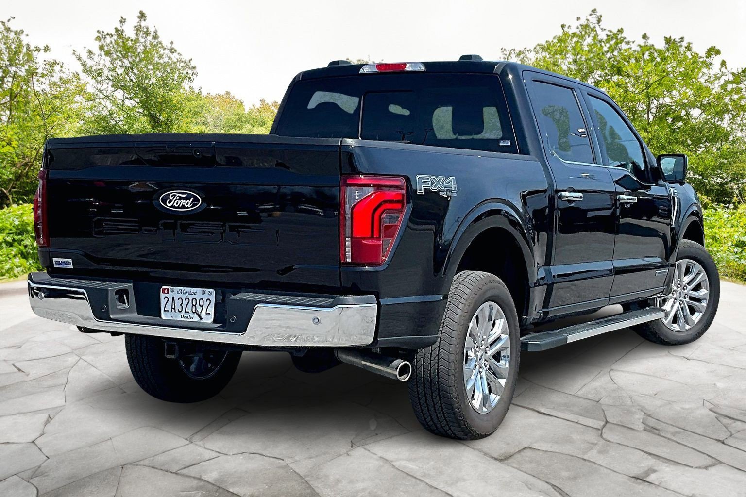 Certified 2025 Ford F150 Lariat w/ Equipment Group 502A High image 13