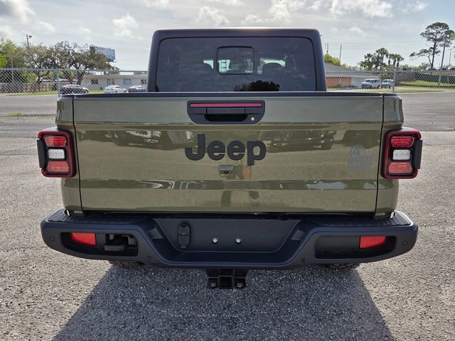 Used 2026 Jeep Gladiator Willys AWD/4WD image 6