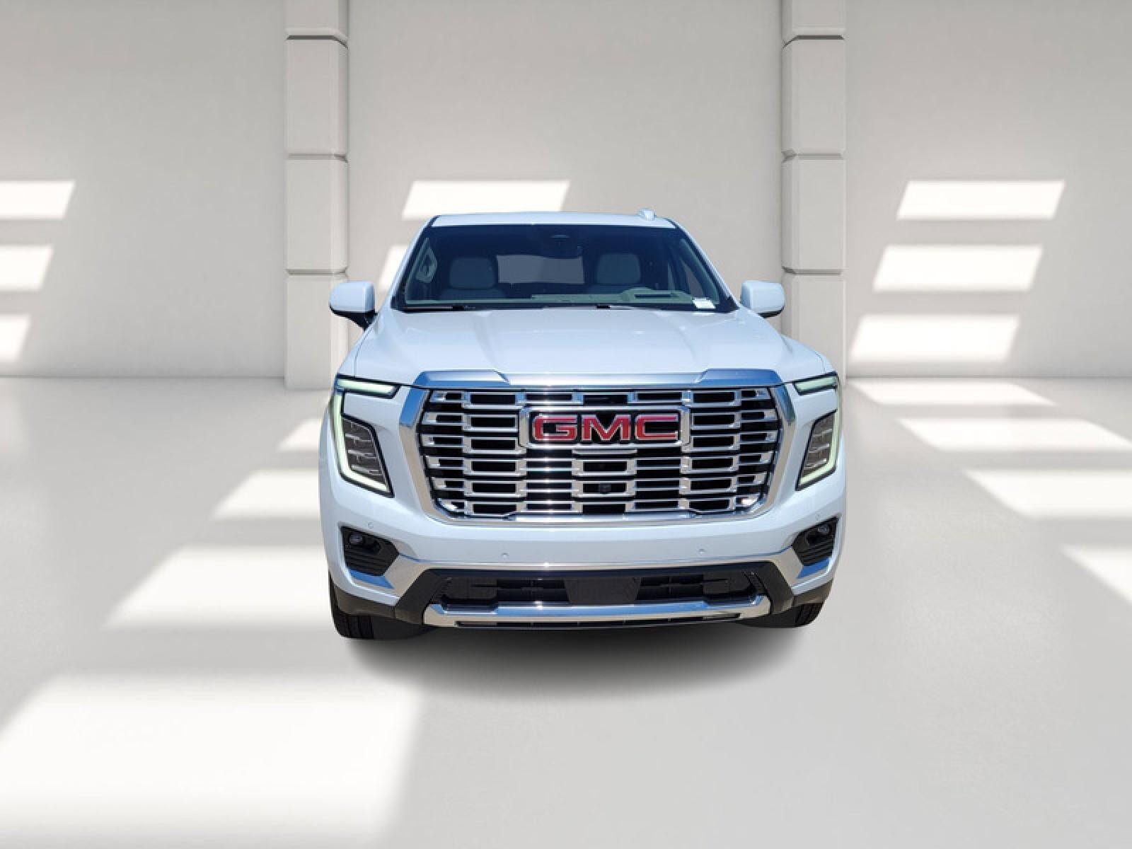 New 2026 GMC Yukon Denali w/ Denali Reserve Package RWD image 2