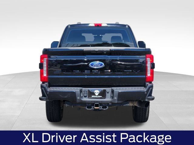 Certified 2025 Ford F250 XL w/ STX Appearance Package AWD/4WD image 9