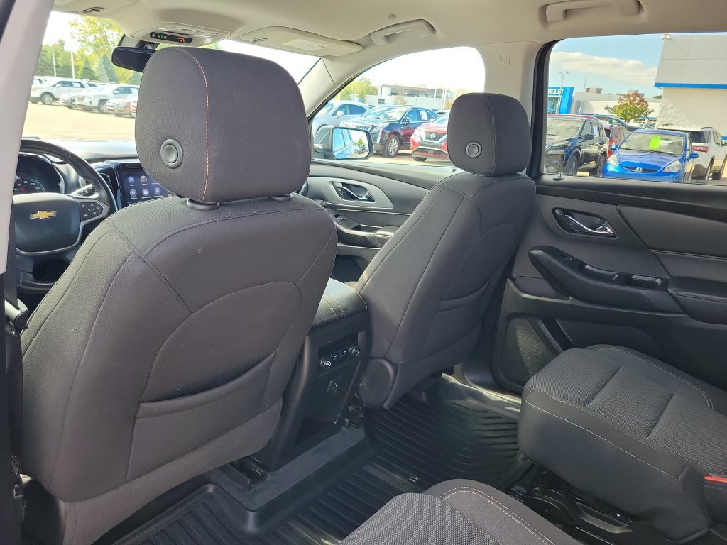 Used 2021 Chevrolet Traverse LT AWD/4WD image 29