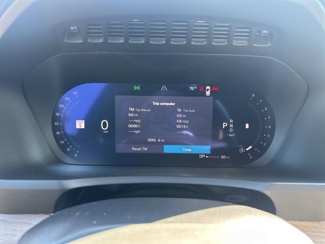 New 2026 Volvo XC90 B6 Plus w/ Protection Package Premier image 16