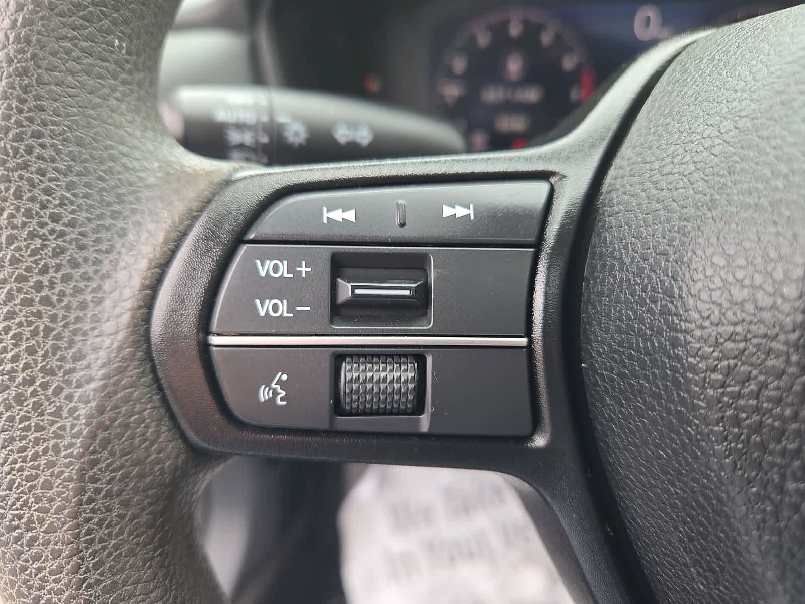 Used 2024 Honda Accord EX image 23