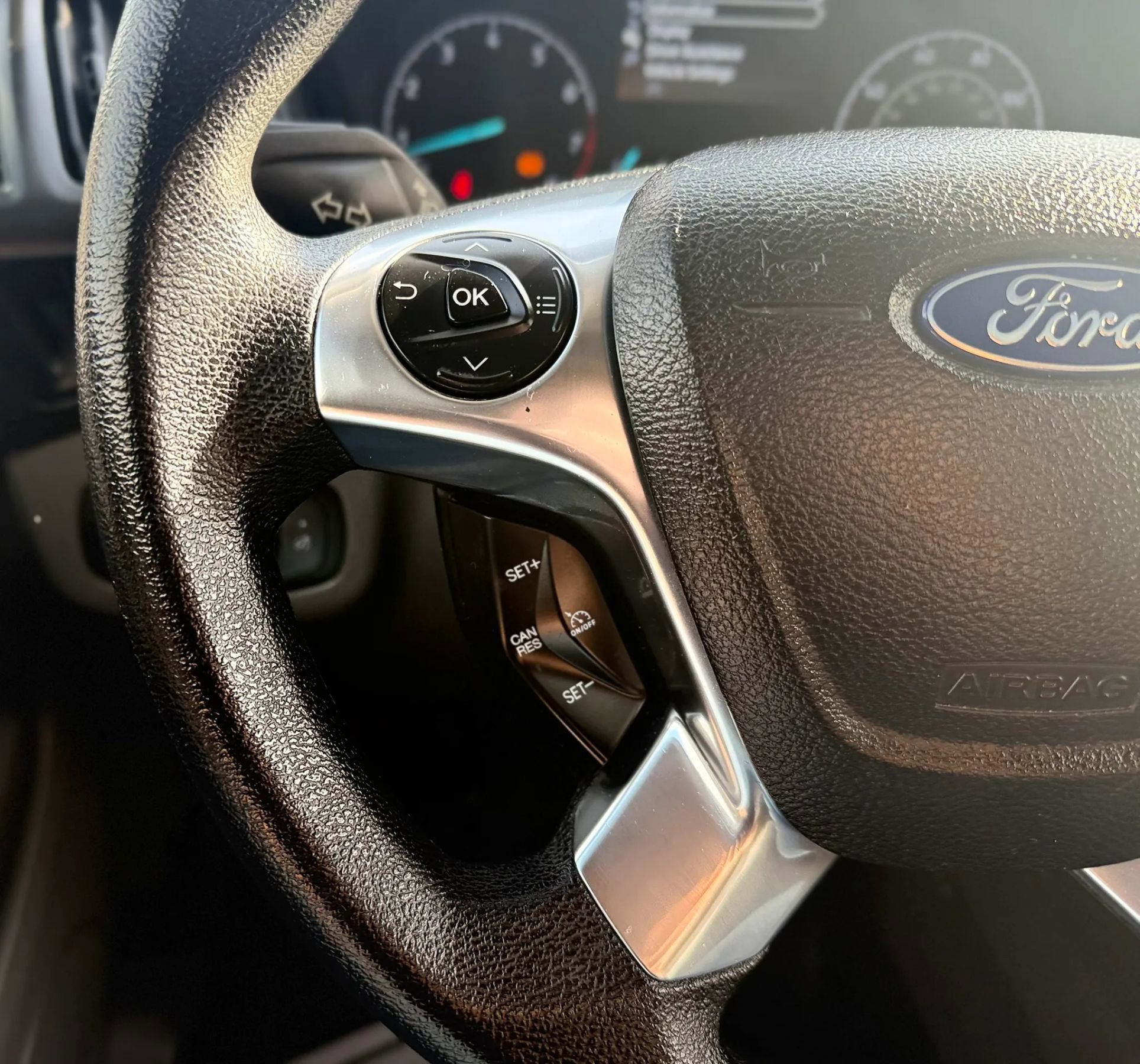 Used 2019 Ford Transit Connect XL FWD image 12