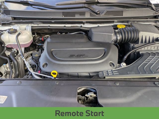 Used 2026 Chrysler Pacifica Limited w/ S Appearance Package image 12