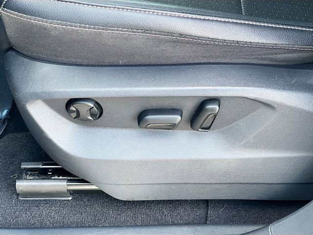 Used 2023 Volkswagen Atlas SE image 12