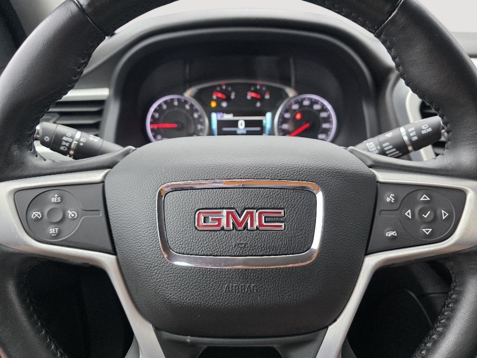 Used 2019 GMC Acadia SLT image 16