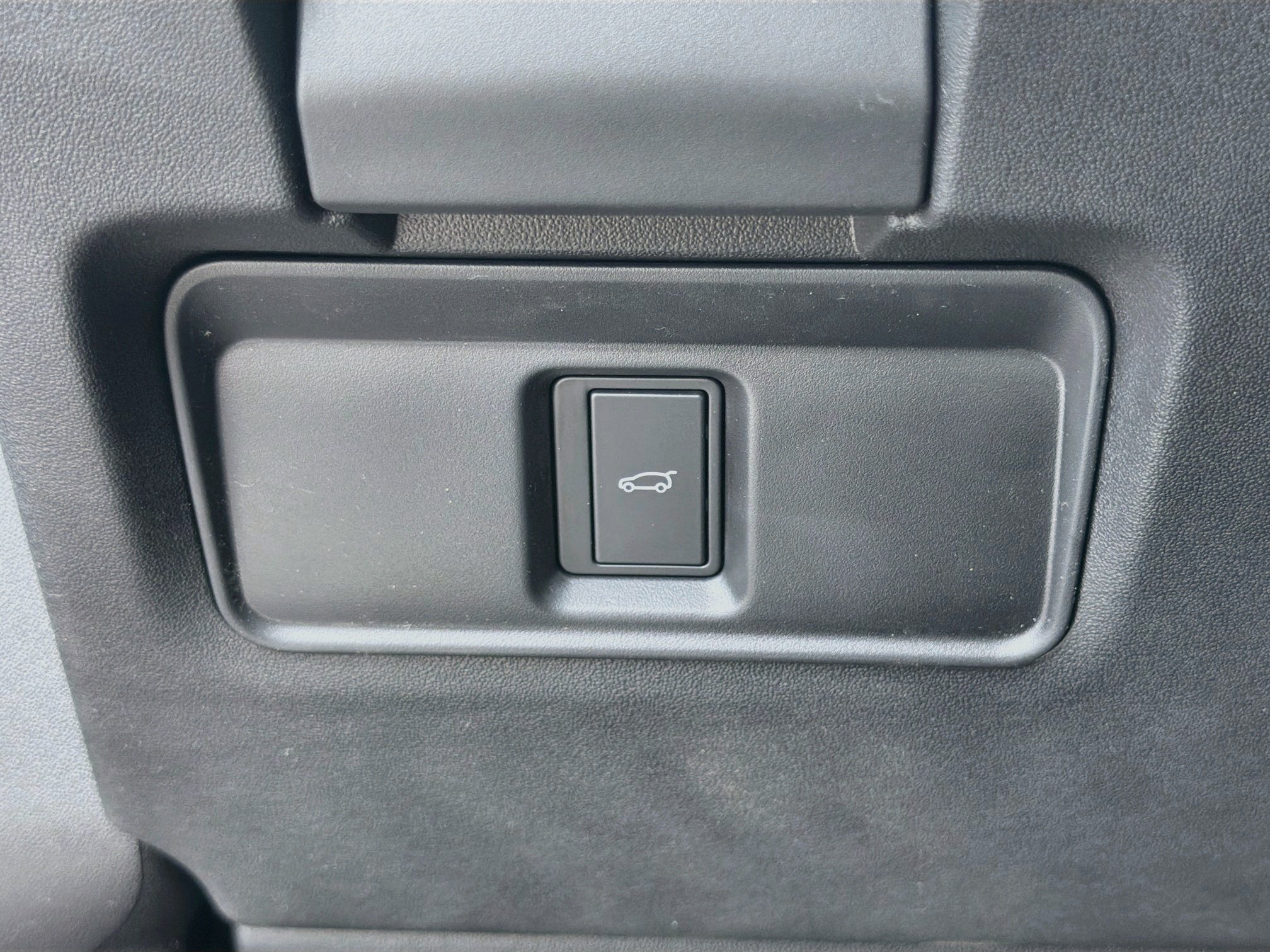 New 2026 Land Rover Discovery Sport Landmark AWD/4WD image 36