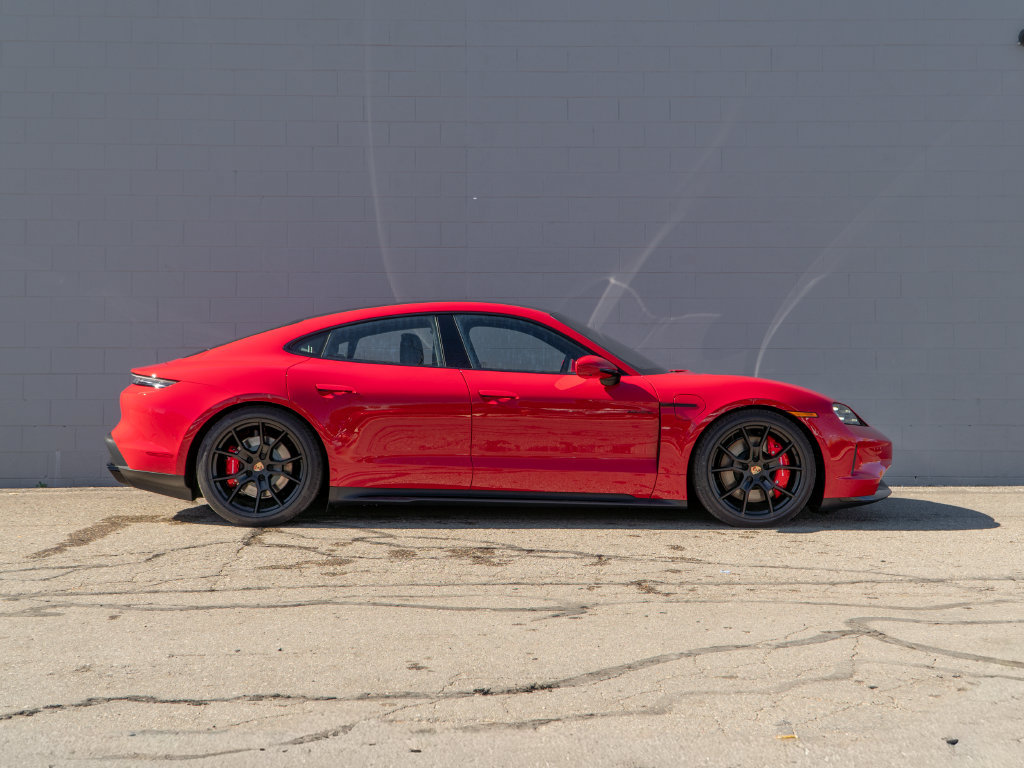 New 2026 Porsche Taycan GTS AWD/4WD image 8