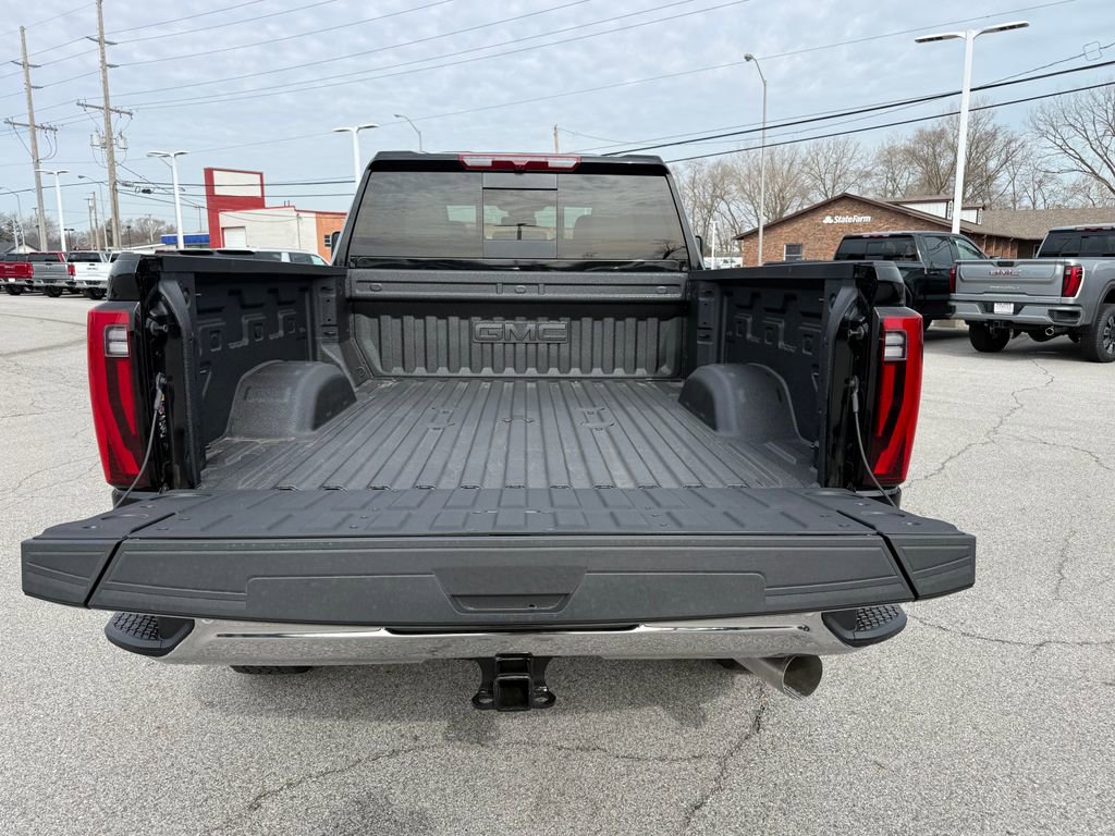 New 2026 GMC Sierra 2500 SLT w/ SLT Premium Package image 4