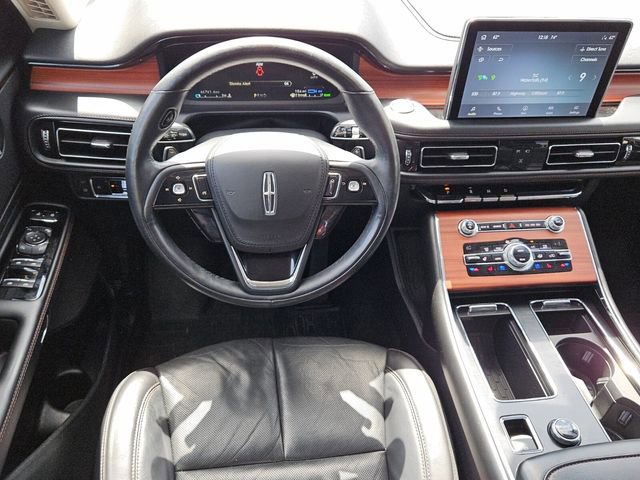 Used 2020 Lincoln Aviator Grand Touring w/ Elements Package Plus image 11