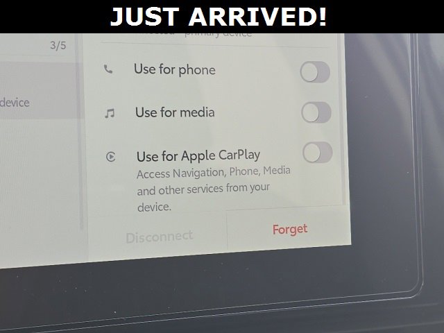 Used 2025 Toyota RAV4 XLE w/ Convenience Package image 18