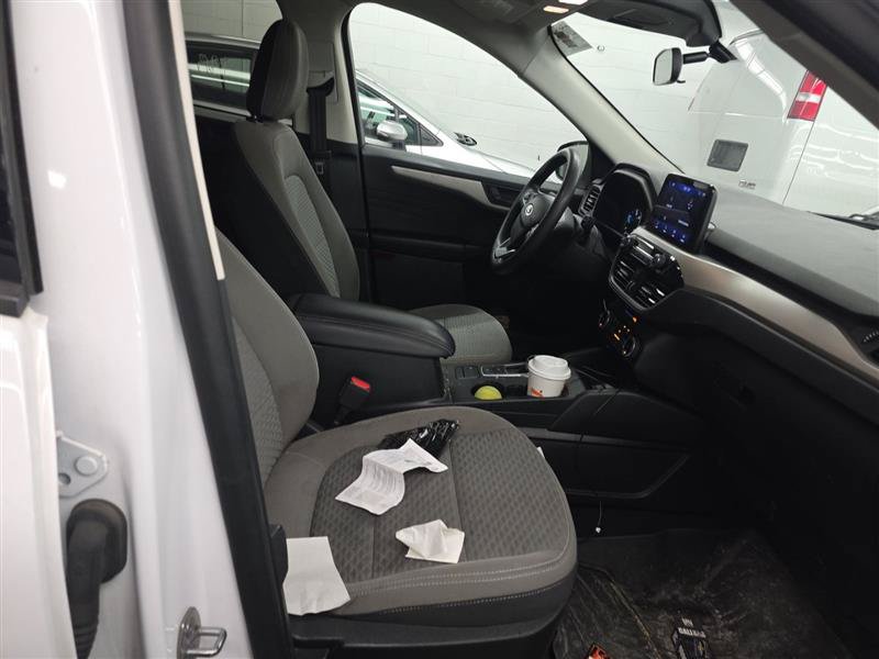 Used 2022 Ford Escape SE AWD/4WD image 10
