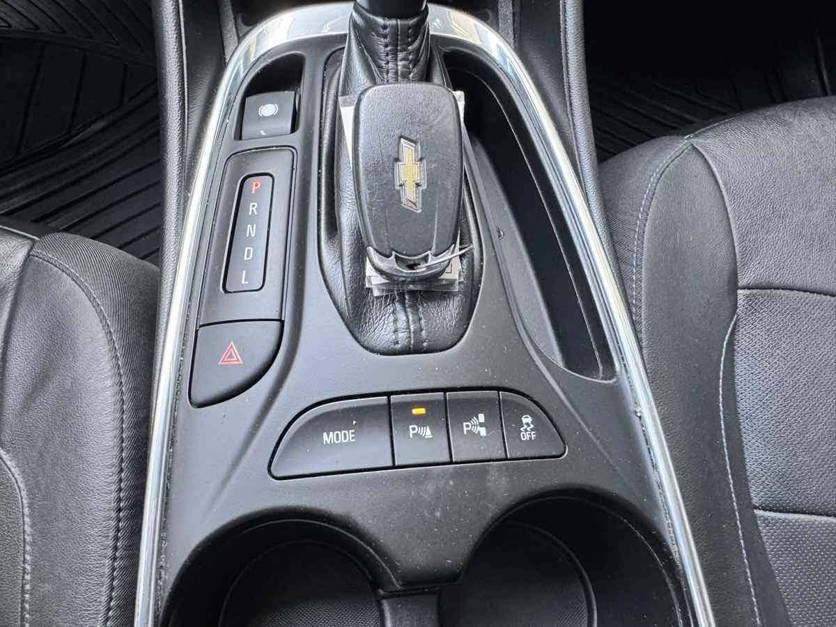 Used 2017 Chevrolet Volt Premier w/ Driver Confidence II Package FWD image 50
