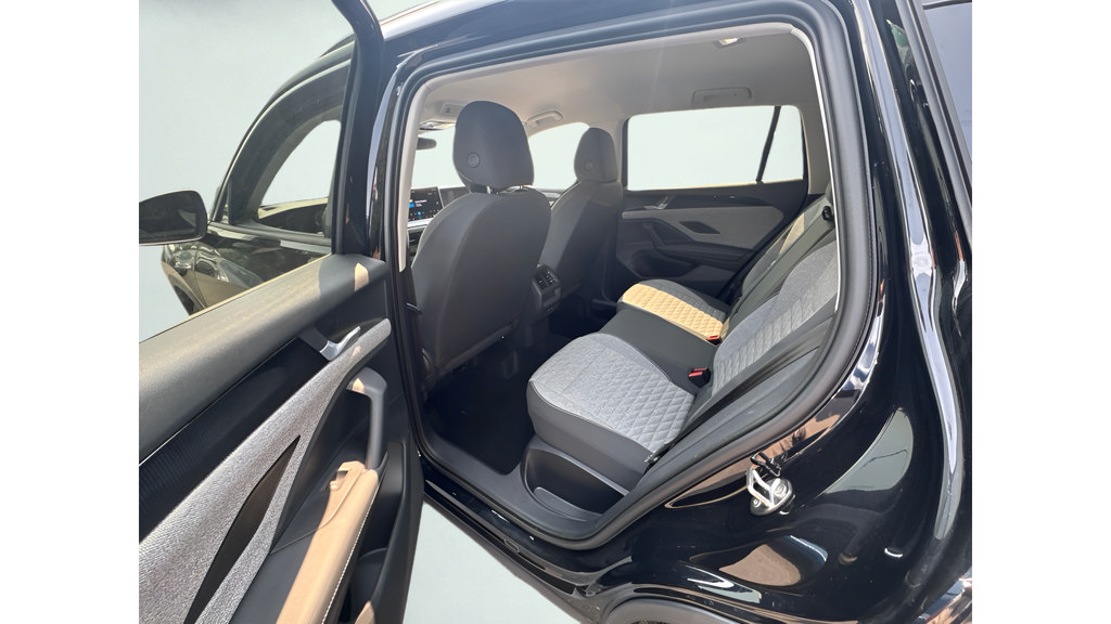 Used 2026 Volkswagen Tiguan S AWD/4WD image 47