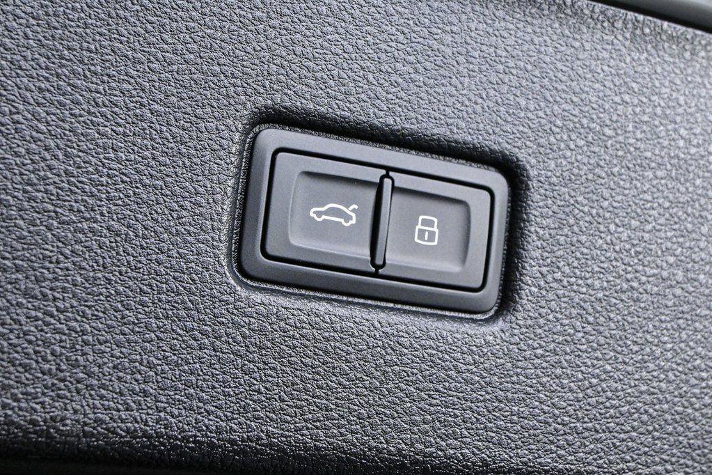 New 2025 Audi Q5 2.0T Premium Plus AWD/4WD image 35