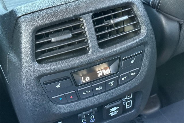 Used 2022 Honda Pilot Elite image 45