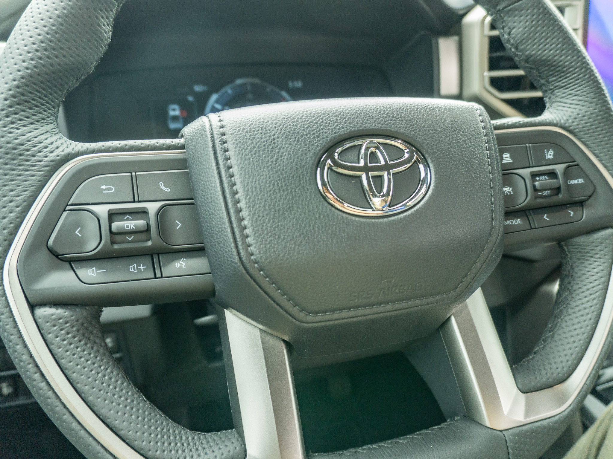 New 2026 Toyota Tundra Limited AWD/4WD image 31